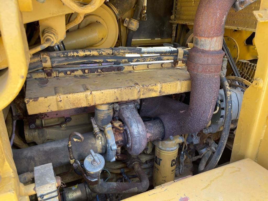 Pá carregadoras de rastos CAT 963B: foto 27