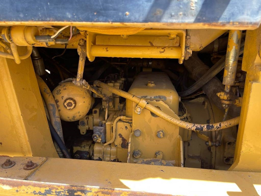 Pá carregadoras de rastos CAT 963B: foto 24