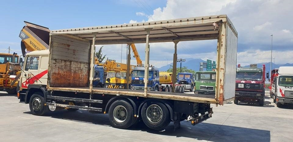 Camião de lona MAN 26.422: foto 10