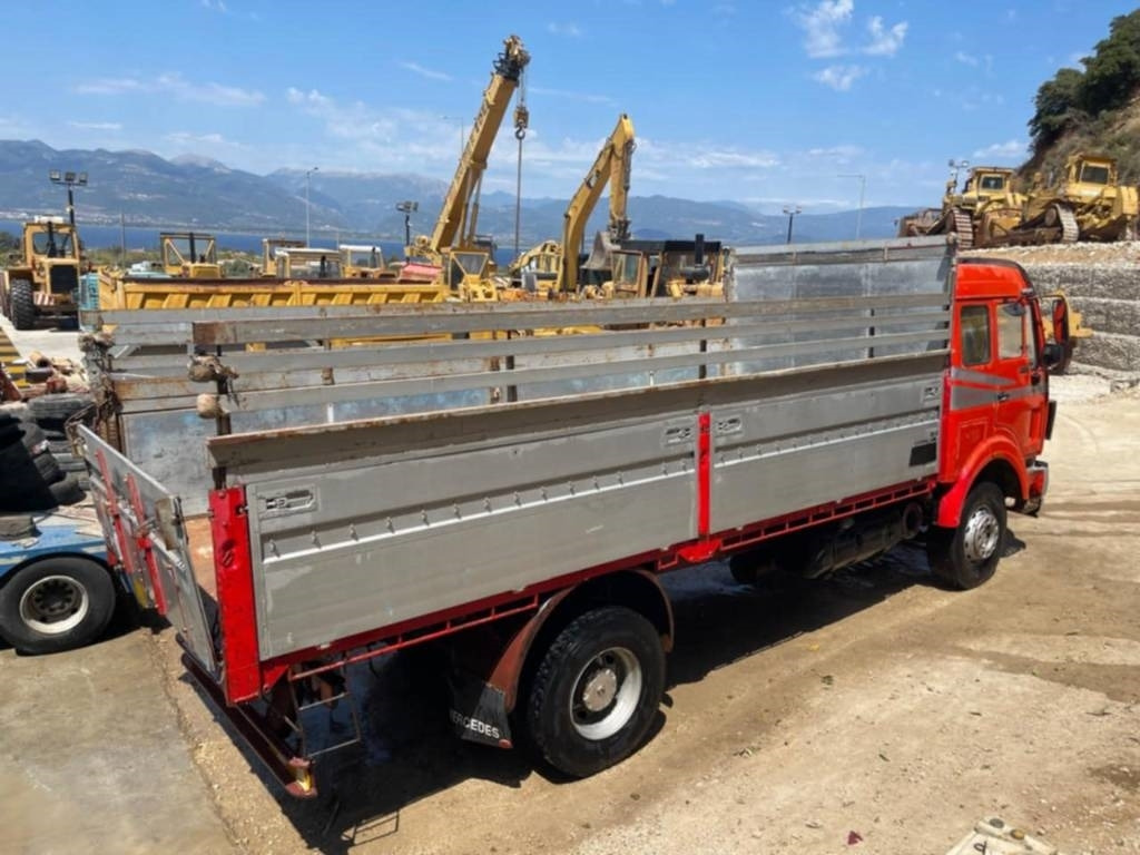Mercedes-Benz 1638 - Camião de caixa aberta/ Plataforma: foto 5 Mercedes-Benz 1638 - Camião de caixa aberta/ Plataforma: foto 5