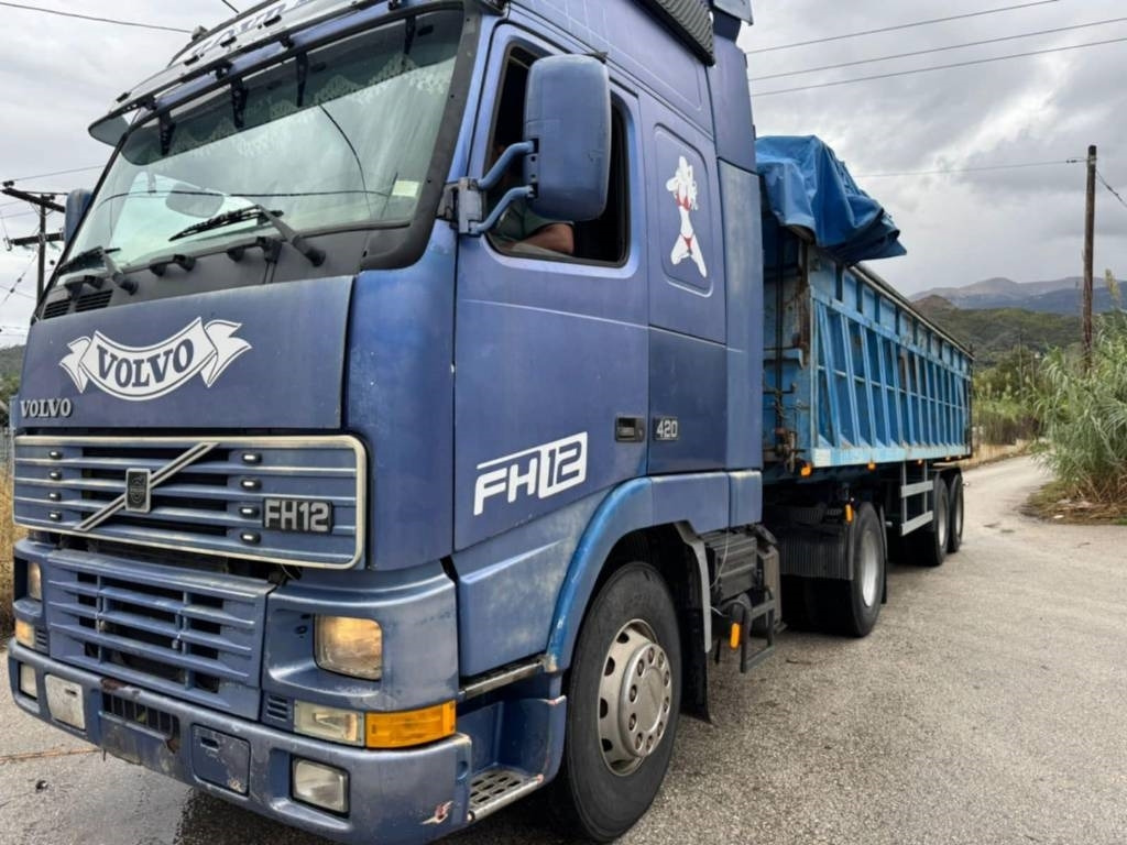Volvo FH 12 420  - Camião basculante: foto 5 Volvo FH 12 420  - Camião basculante: foto 5