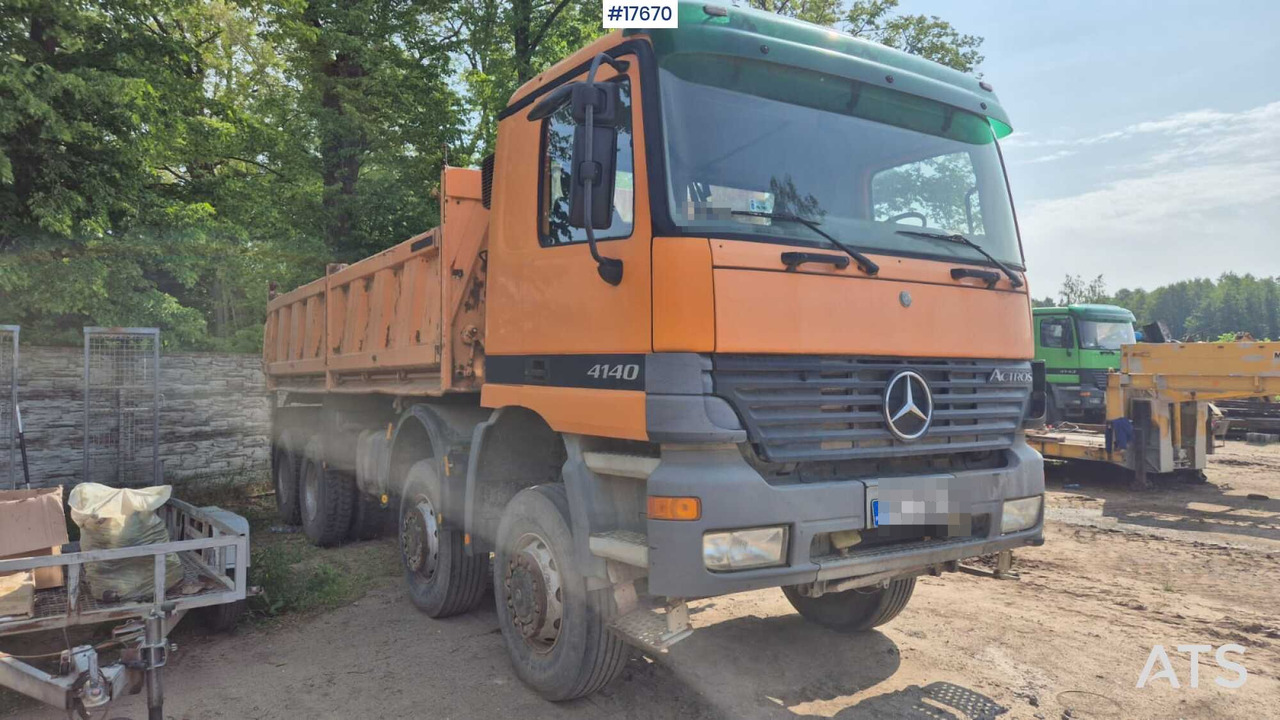 2002 Mercedes-Benz 4140 - Camião basculante: foto 5 2002 Mercedes-Benz 4140 - Camião basculante: foto 5