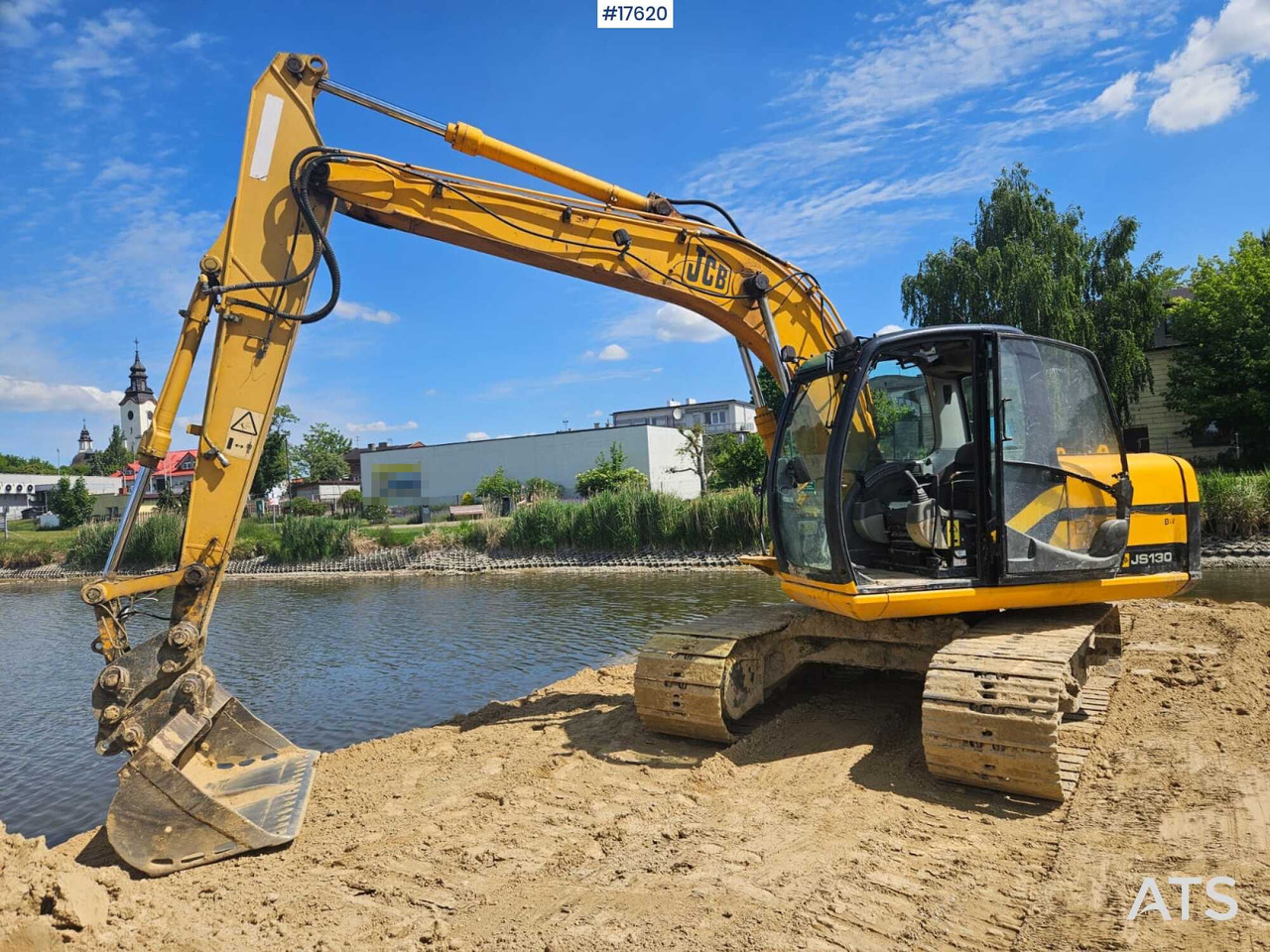 Escavadora de rastos 2005 Jcb  JS 130: foto 1