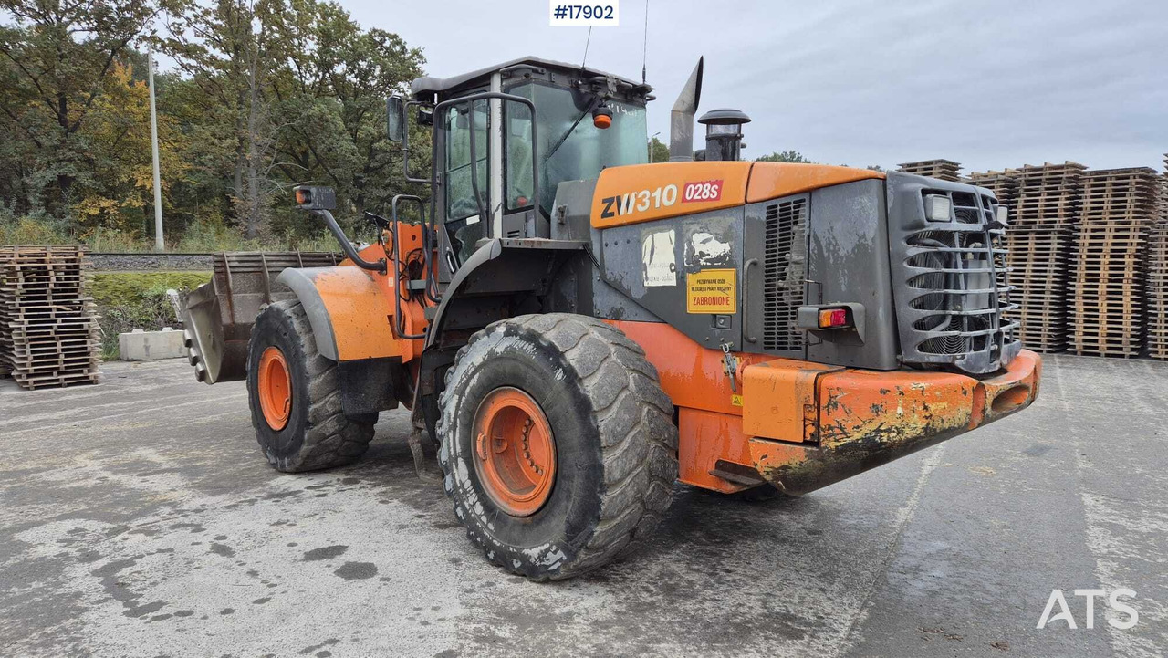 2009 Hitachi ZW 310 - Pá carregadora de rodas: foto 5 2009 Hitachi ZW 310 - Pá carregadora de rodas: foto 5
