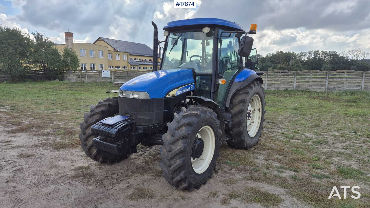 2012 New Holland TD 5030 - Trator: foto 1 2012 New Holland TD 5030 - Trator: foto 1