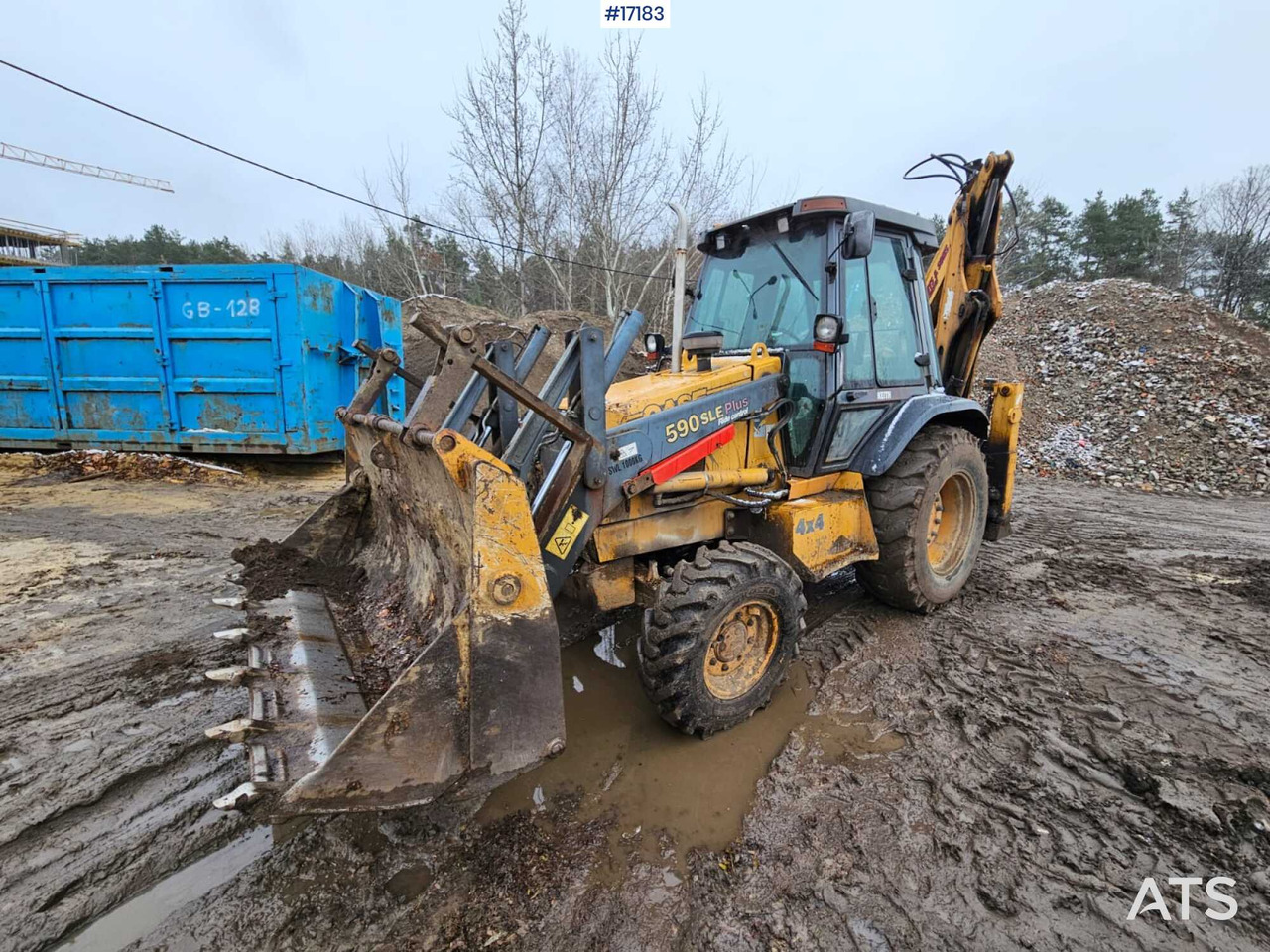 Backhoe loader CASE 590 Super LE PLUS (2000) - Retroescavadeira: foto 1 Backhoe loader CASE 590 Super LE PLUS (2000) - Retroescavadeira: foto 1