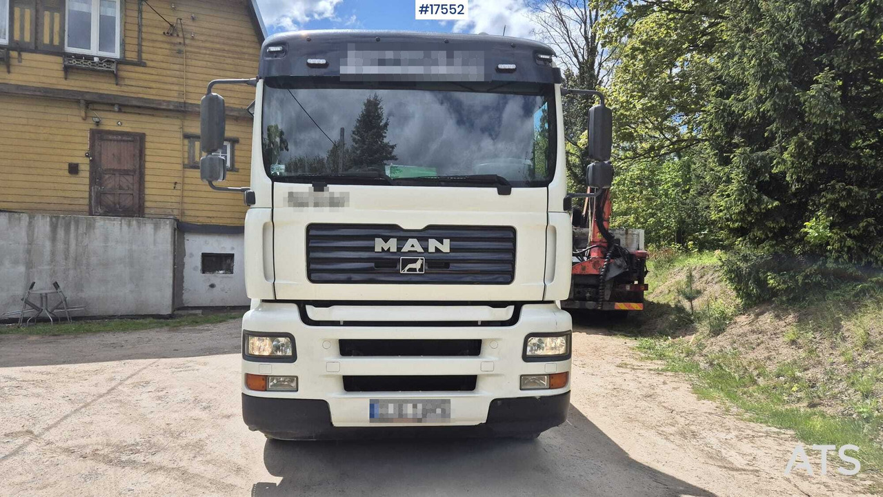 Box truck MAN 35.430 (2005) with HDS PALFINGER PK23002 (2005) - Camião furgão: foto 2 Box truck MAN 35.430 (2005) with HDS PALFINGER PK23002 (2005) - Camião furgão: foto 2