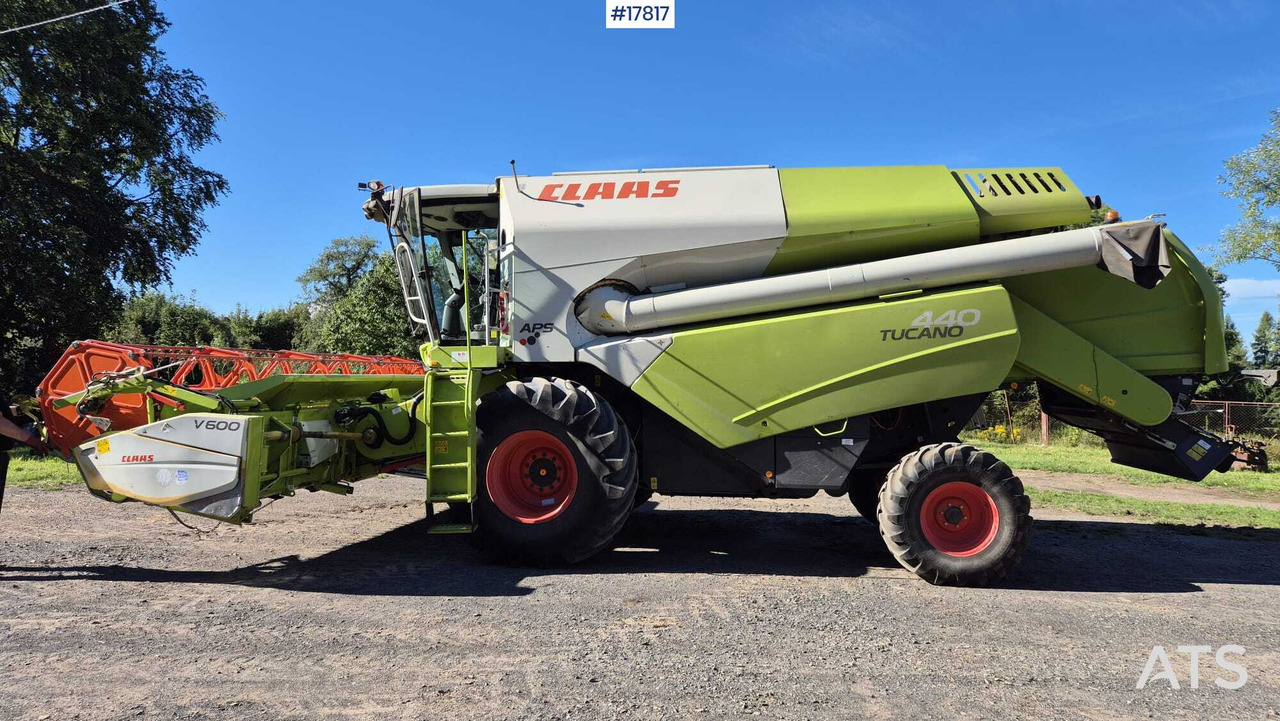 Kombajn zbożowy CLAAS TUCANO 440 (2015) - Ceifeira debulhadora: foto 5 Kombajn zbożowy CLAAS TUCANO 440 (2015) - Ceifeira debulhadora: foto 5