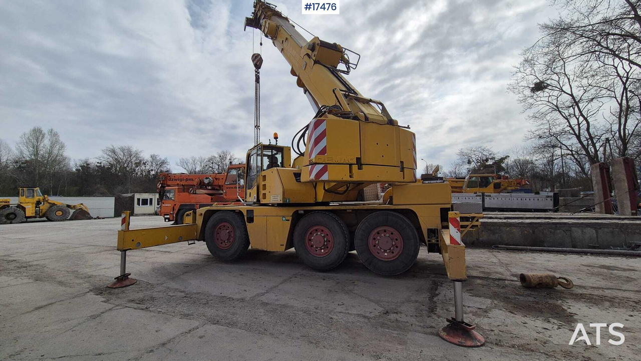Mobile crane TEREX-DEMAG AC 40 CITY (1999) - Grua móvel: foto 2 Mobile crane TEREX-DEMAG AC 40 CITY (1999) - Grua móvel: foto 2