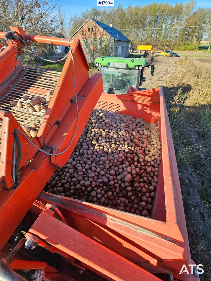 Potato harvester GRIMME SE 75/40 (1995) - Colheitadeira de batatas: foto 2 Potato harvester GRIMME SE 75/40 (1995) - Colheitadeira de batatas: foto 2