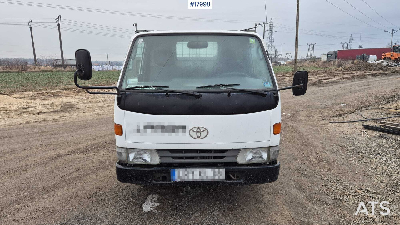 TOYOTA DYNA 3.5t dump truck (1999) - Camião basculante: foto 2 TOYOTA DYNA 3.5t dump truck (1999) - Camião basculante: foto 2