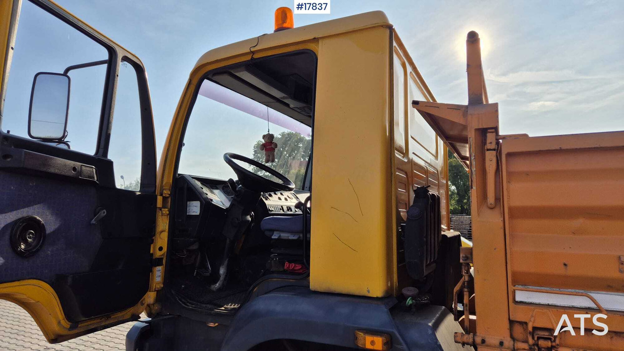 Locação financeira de Tipper MAN 18.225 LC (2003) Tipper MAN 18.225 LC (2003): foto 20 Locação financeira de Tipper MAN 18.225 LC (2003) Tipper MAN 18.225 LC (2003): foto 20