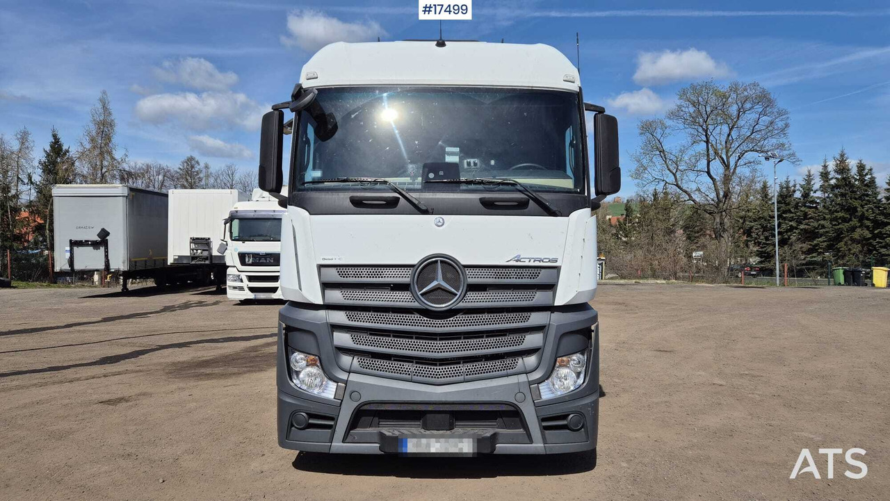 Truck tractor MERCEDES-BENZ ACTROS 1845 (2017) - Tractor: foto 2 Truck tractor MERCEDES-BENZ ACTROS 1845 (2017) - Tractor: foto 2