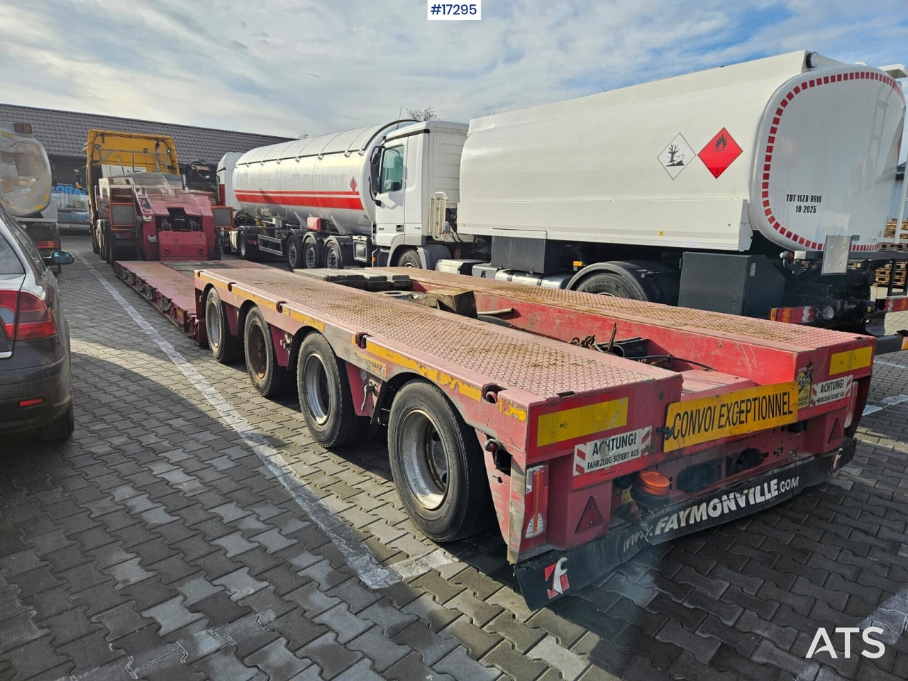 Truck semi-trailer, low-bed FAYMONVILLE MEGAMAX (2017) - Semi-reboque baixa: foto 3 Truck semi-trailer, low-bed FAYMONVILLE MEGAMAX (2017) - Semi-reboque baixa: foto 3