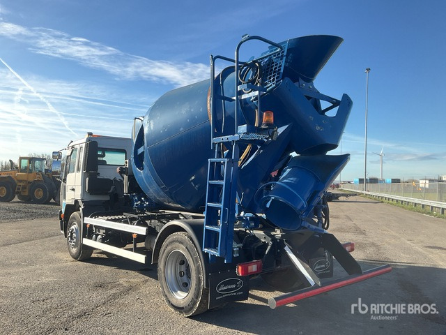 2004 Volvo FL6 4x2 Mixer Truck - Camião betoneira: foto 4 2004 Volvo FL6 4x2 Mixer Truck - Camião betoneira: foto 4