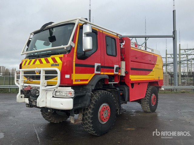 2007 Renault 410DXI CCFS 6000 4x4 Crew Cab Fire Truck - Carro de bombeiro: foto 1 2007 Renault 410DXI CCFS 6000 4x4 Crew Cab Fire Truck - Carro de bombeiro: foto 1