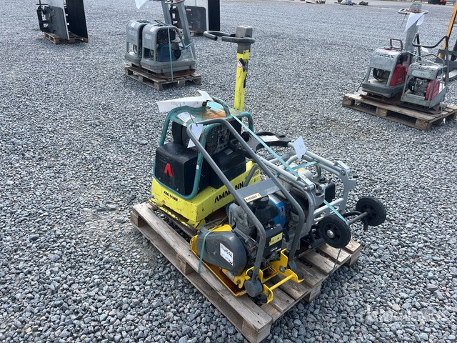 2008 Wacker Neuson VP1030A Vibratory Plate Compactor - Placas vibratórias: foto 2 2008 Wacker Neuson VP1030A Vibratory Plate Compactor - Placas vibratórias: foto 2