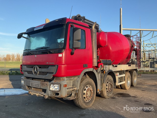 2010 Mercedes-Benz Actros 3341 8x4 Twin-Steer Mixer Truck - Camião betoneira: foto 1 2010 Mercedes-Benz Actros 3341 8x4 Twin-Steer Mixer Truck - Camião betoneira: foto 1