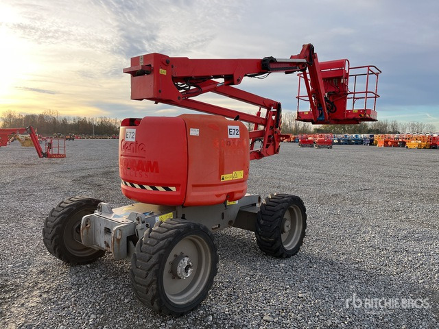 2012 Genie Z-45/25J 4WD Diesel Articulating Boom Lift - Plataforma articulada: foto 1 2012 Genie Z-45/25J 4WD Diesel Articulating Boom Lift - Plataforma articulada: foto 1