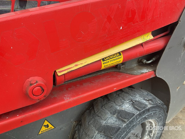 2014 Gehl GL3840 (Inoperable) Skid Steer Loader - Mini pá carregadora: foto 5 2014 Gehl GL3840 (Inoperable) Skid Steer Loader - Mini pá carregadora: foto 5