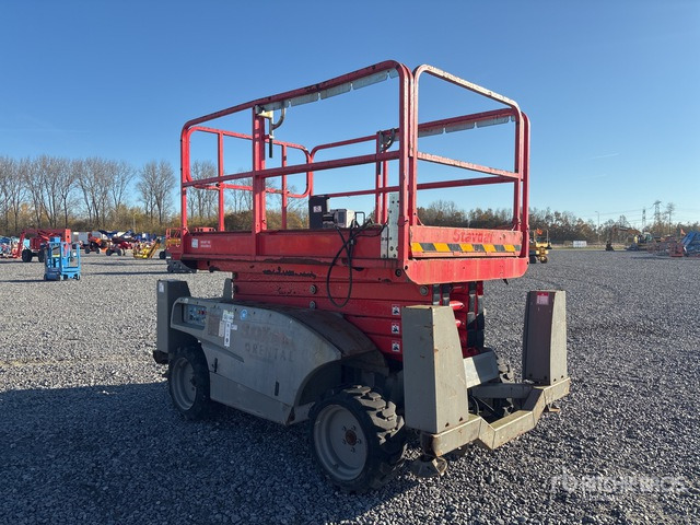 2014 Haulotte COMPACT DX12 Diesel (Inoperable) Scissor Lift - Plataforma de Tijera/ Plataforma de tesoura: foto 3 2014 Haulotte COMPACT DX12 Diesel (Inoperable) Scissor Lift - Plataforma de Tijera/ Plataforma de tesoura: foto 3