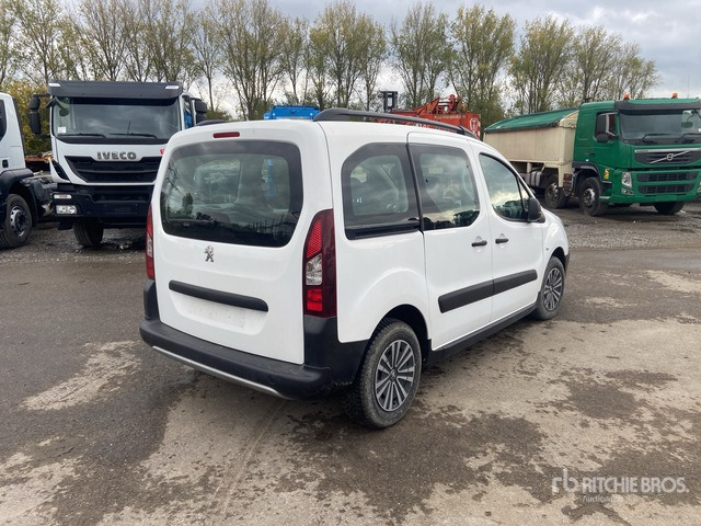 2017 Peugeot Partner Gesloten vrachtwagen - Furgão compacto: foto 5 2017 Peugeot Partner Gesloten vrachtwagen - Furgão compacto: foto 5