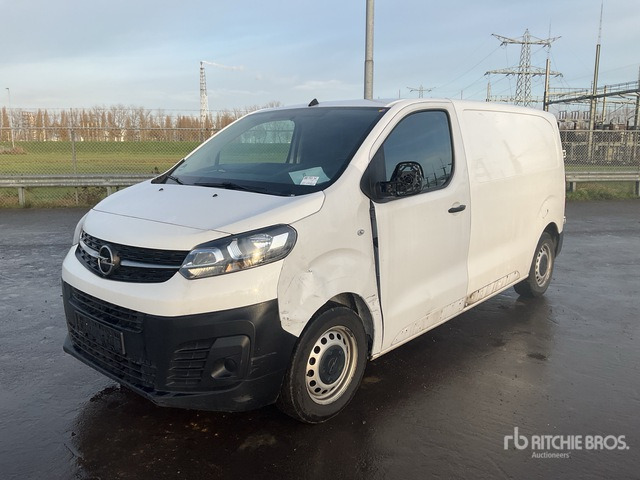 2022 Opel Vivaro Passenger Van - Minibus, Furgão de passageiros: foto 2 2022 Opel Vivaro Passenger Van - Minibus, Furgão de passageiros: foto 2