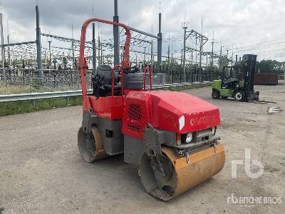 CAT CB24XT (Inoperable) - Compactador de asfalto: foto 4 CAT CB24XT (Inoperable) - Compactador de asfalto: foto 4