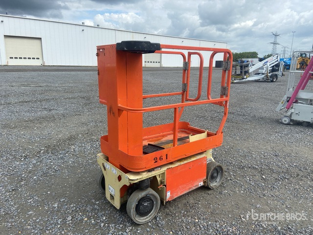 JLG 1230ES Vertical Mast Lift - Plataforma de mastro vertical: foto 1 JLG 1230ES Vertical Mast Lift - Plataforma de mastro vertical: foto 1