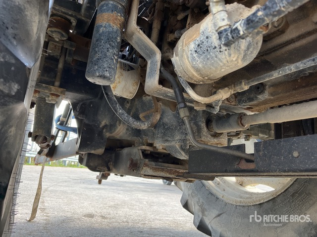 Trator Massey Ferguson NIL (4x4) 4WD Tractor: foto 6