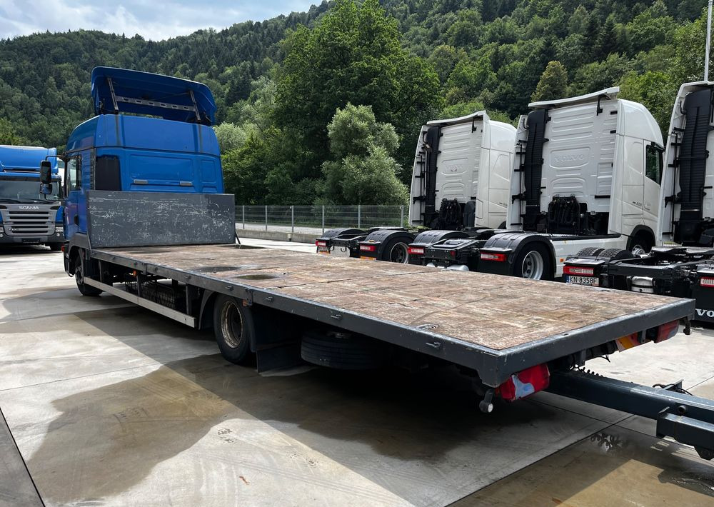 MAN TGM 12.240 // 2008 Rok // Euro 5 // + Przyczepa Konar 2 osie // 7.7+7.7 // - Camião de caixa aberta/ Plataforma: foto 5 MAN TGM 12.240 // 2008 Rok // Euro 5 // + Przyczepa Konar 2 osie // 7.7+7.7 // - Camião de caixa aberta/ Plataforma: foto 5