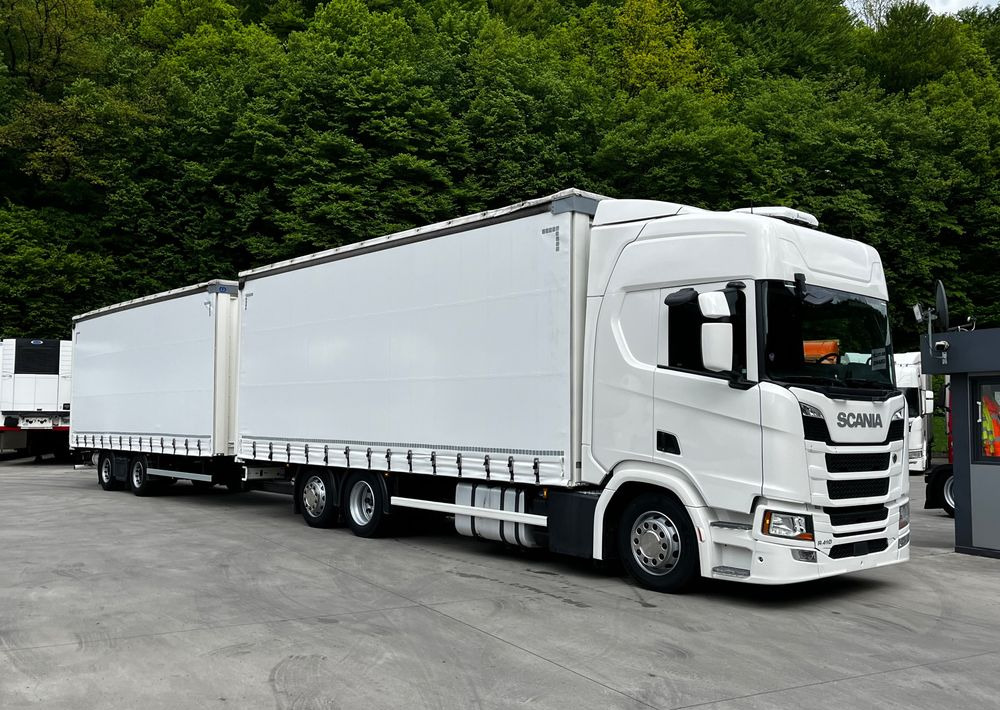 Scania R410 // 2018 // Retarder // Tandem 7.7+7.7 // Przyczepa Krone // Oś podnosozna // - Camião de lona: foto 1 Scania R410 // 2018 // Retarder // Tandem 7.7+7.7 // Przyczepa Krone // Oś podnosozna // - Camião de lona: foto 1