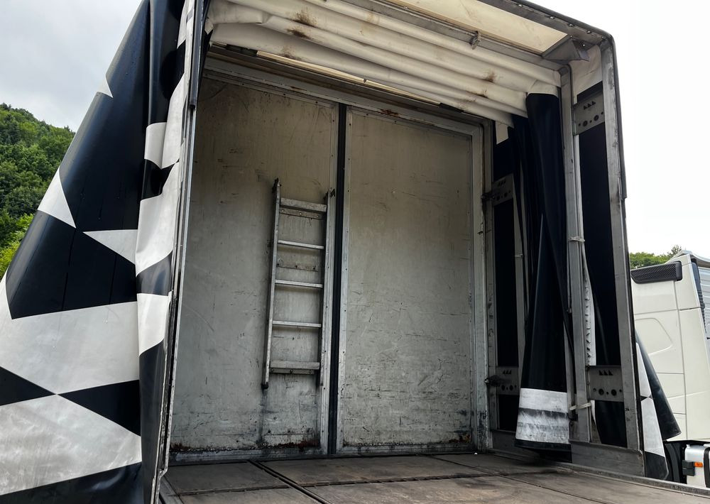 Tractor Iveco Stralis 360 // HIAB 144 E4 HIDUO + Radio // Zabudowa 6m // Oś podnoszona: foto 12 Tractor Iveco Stralis 360 // HIAB 144 E4 HIDUO + Radio // Zabudowa 6m // Oś podnoszona: foto 12