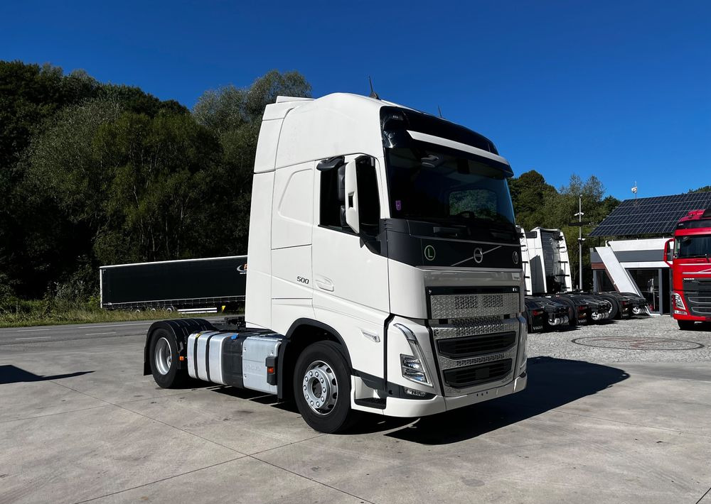 Volvo FH 500 // Zamiana na starszy //  EURO 6 // Standard // 2024 Rok // Parkclima // Globe XL // Skóry // Joystick // - Tractor: foto 3 Volvo FH 500 // Zamiana na starszy //  EURO 6 // Standard // 2024 Rok // Parkclima // Globe XL // Skóry // Joystick // - Tractor: foto 3