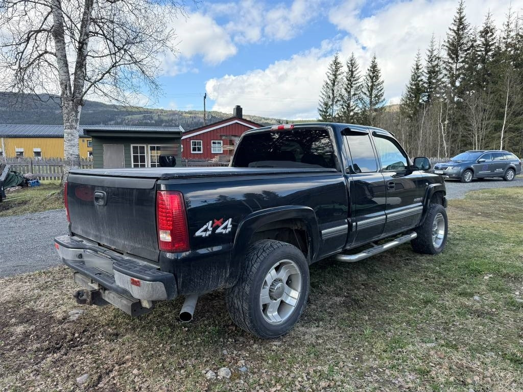 Chevrolet Silverado 2500 4x4 LT - Pick-up: foto 4 Chevrolet Silverado 2500 4x4 LT - Pick-up: foto 4