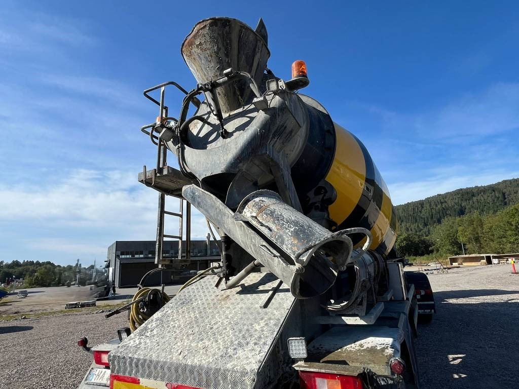 Mercedes-Benz Arocs 6X4 AMT BT 220 semi-trailer concrete mixer - Tractor, Semi-reboque betoneira: foto 3 Mercedes-Benz Arocs 6X4 AMT BT 220 semi-trailer concrete mixer - Tractor, Semi-reboque betoneira: foto 3