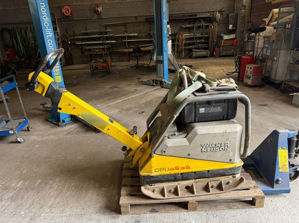 Wacker Neuson DPU 6555 HE - Placas vibratórias: foto 3 Wacker Neuson DPU 6555 HE - Placas vibratórias: foto 3