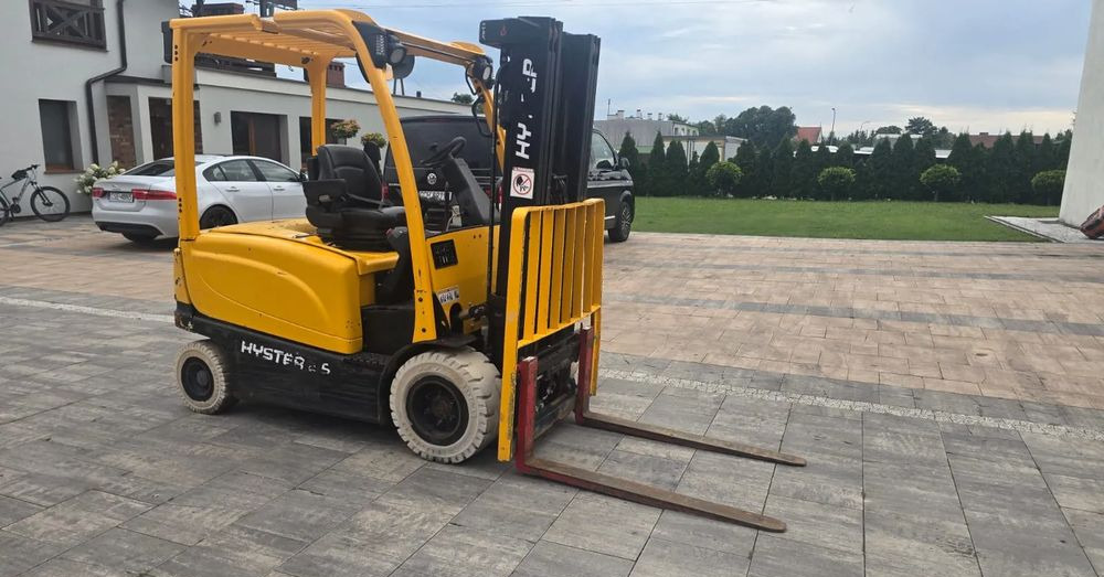 Hyster J2.5XN - Empilhador elétrico: foto 1 Hyster J2.5XN - Empilhador elétrico: foto 1