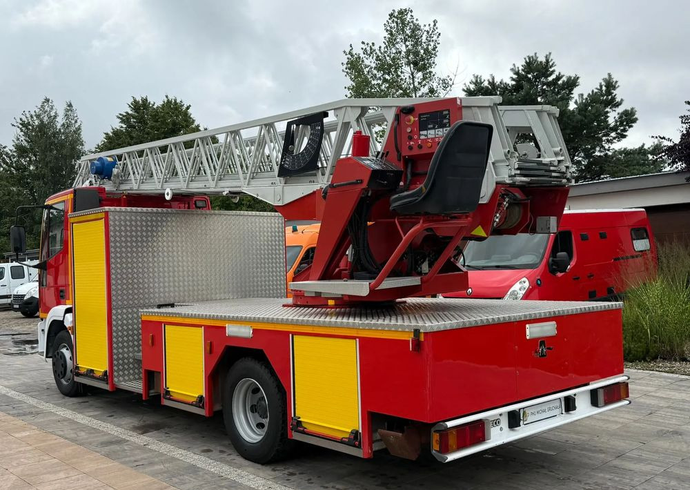 Carro de bombeiro Iveco Eurocargo 130E24: foto 6