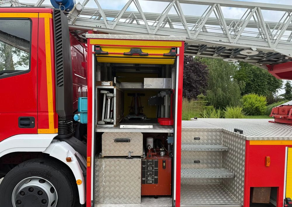 Carro de bombeiro Iveco Eurocargo 130E24: foto 10