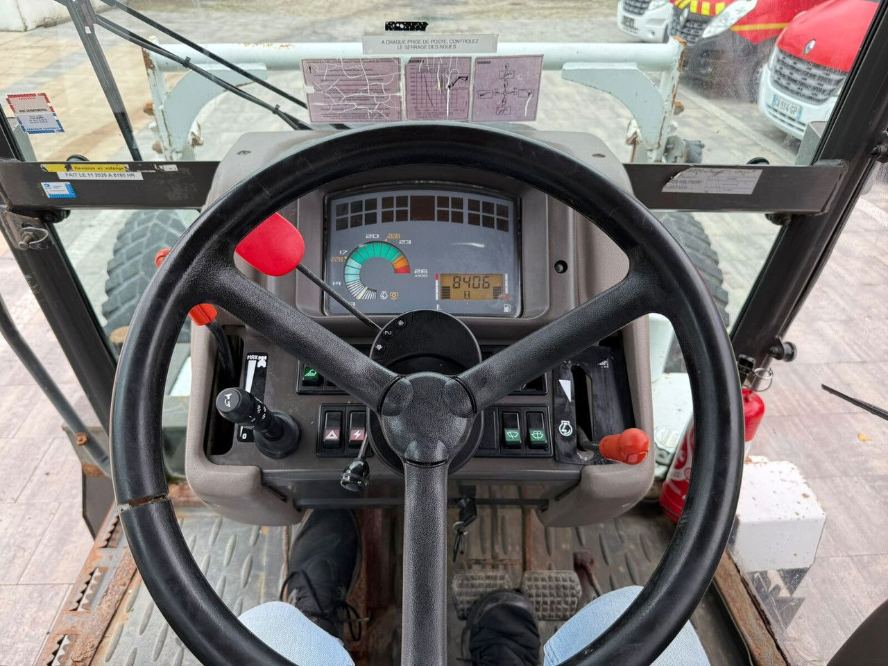 Trator Renault Ergos 100: foto 11