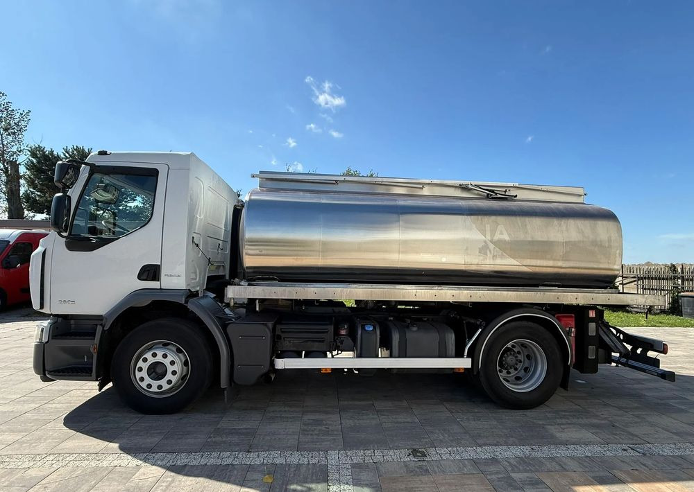 Renault Premium 280 DXI - Camião cisterna: foto 5 Renault Premium 280 DXI - Camião cisterna: foto 5