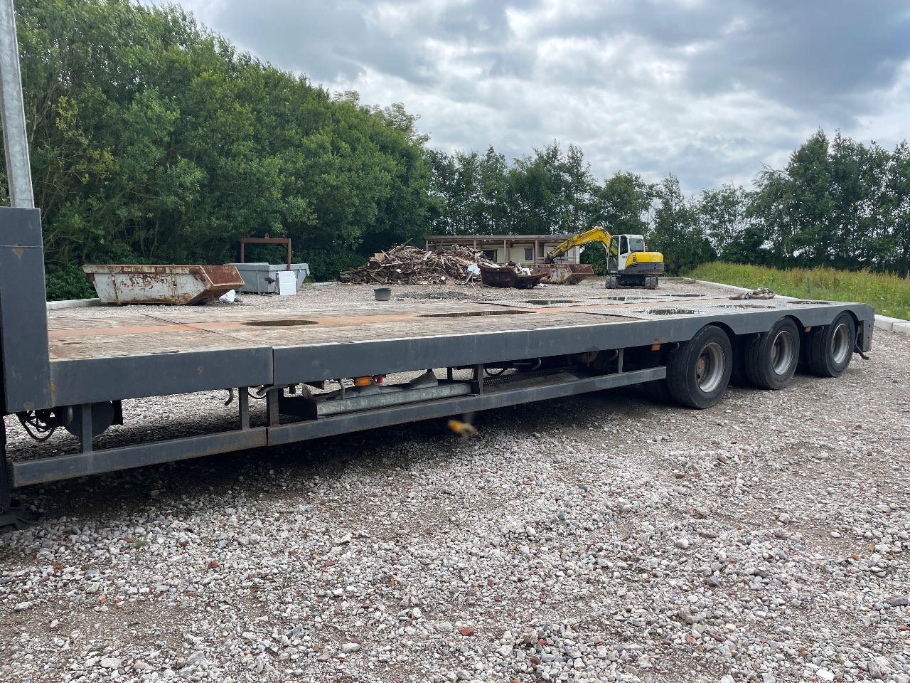 Nooteboom Mco-48-03 V uitschuifbaar hydrolisch gestuurd semi dieplader - Semi-reboque baixa: foto 3 Nooteboom Mco-48-03 V uitschuifbaar hydrolisch gestuurd semi dieplader - Semi-reboque baixa: foto 3