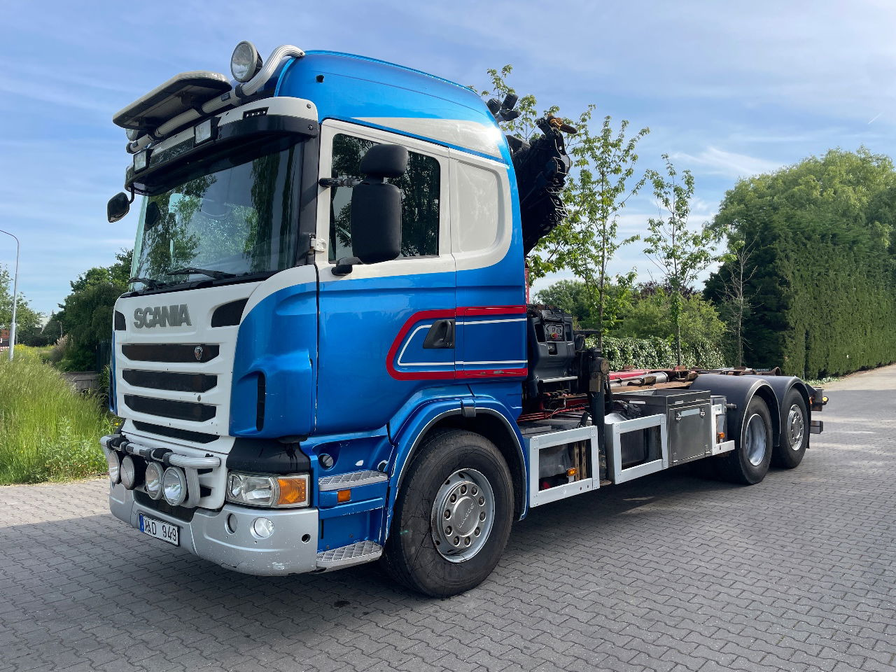 Scania R480 - Camião transportador de contêineres/ Caixa móvel, Camião grua: foto 1 Scania R480 - Camião transportador de contêineres/ Caixa móvel, Camião grua: foto 1
