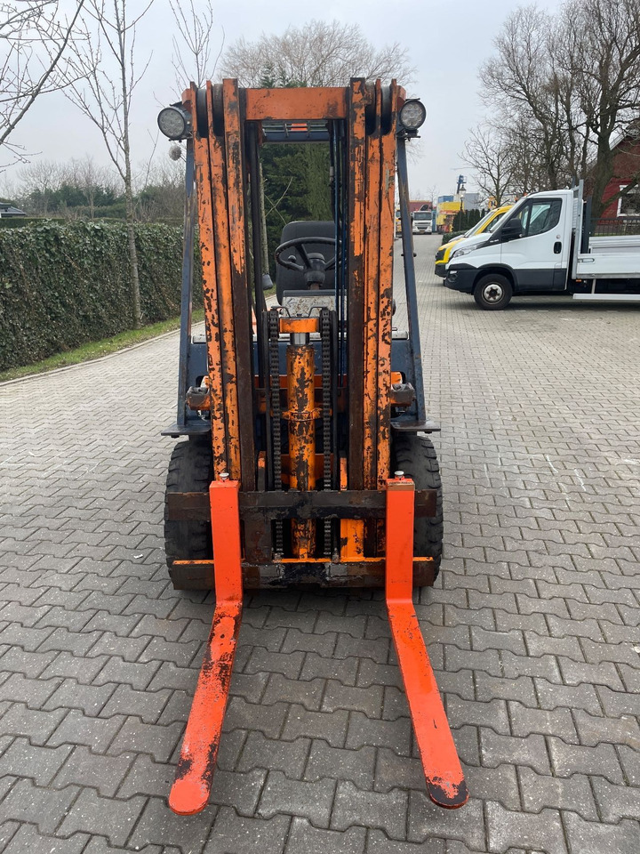 Toyota 2.5ton diesel triplo heftruck forklift - Empilhador: foto 5 Toyota 2.5ton diesel triplo heftruck forklift - Empilhador: foto 5