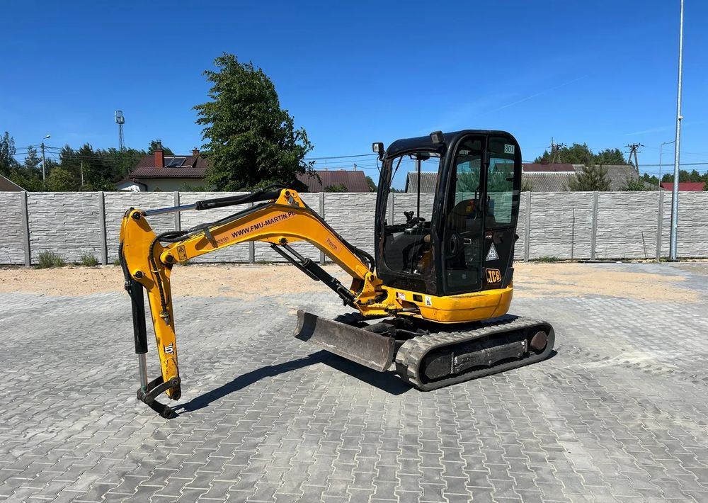 JCB 8026 - Mini escavadeira: foto 2 JCB 8026 - Mini escavadeira: foto 2