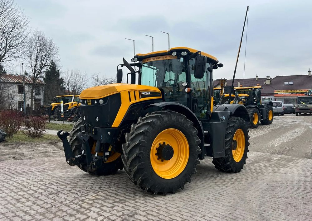 JCB Fastrac 4220 - Trator: foto 1 JCB Fastrac 4220 - Trator: foto 1