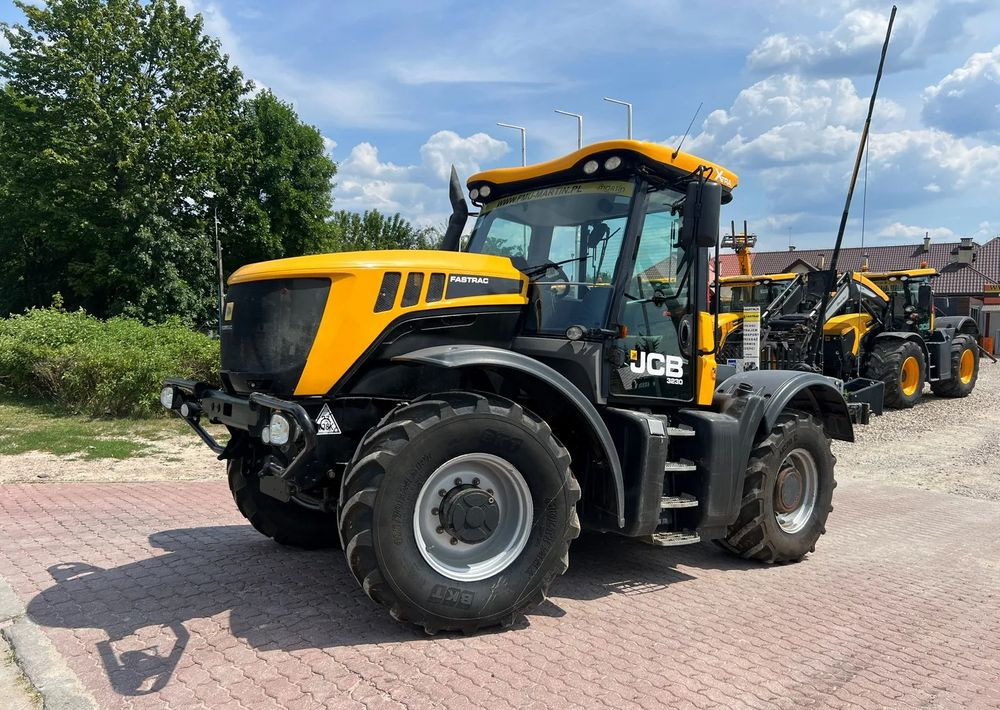 JCB JCB Fastrac 3230 Xtra - Trator: foto 1 JCB JCB Fastrac 3230 Xtra - Trator: foto 1
