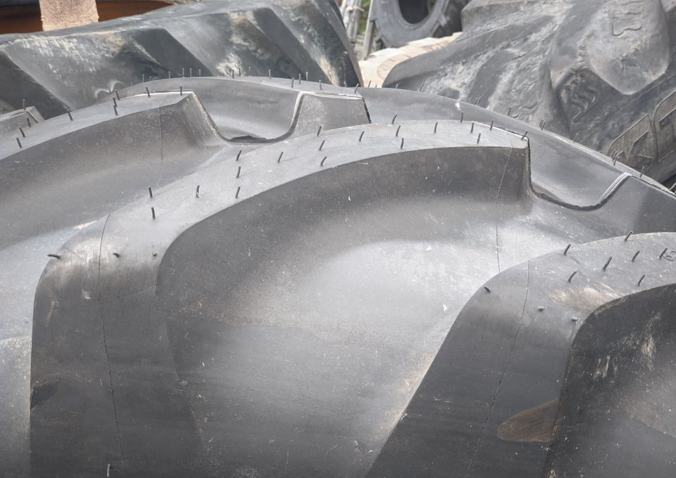 MICHELIN Cerexbib 2 VF 620/70 R 26 - Pneu: foto 4 MICHELIN Cerexbib 2 VF 620/70 R 26 - Pneu: foto 4