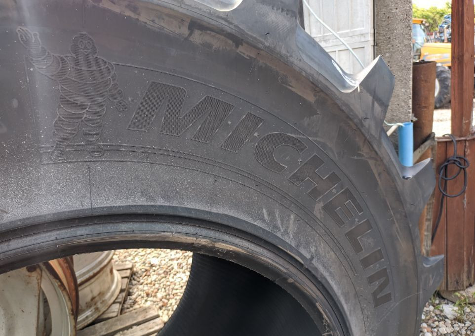 MICHELIN Machxbib 800/70 r38 - Pneu: foto 4 MICHELIN Machxbib 800/70 r38 - Pneu: foto 4